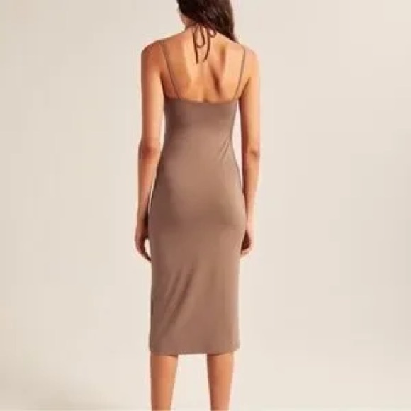 Abercrombie & Fitch Halter Midi Dress - Picture 3 of 5